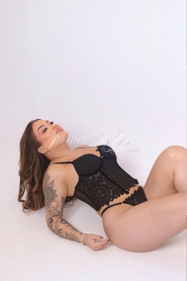 Public photo 25 of Bruna Gaúcha