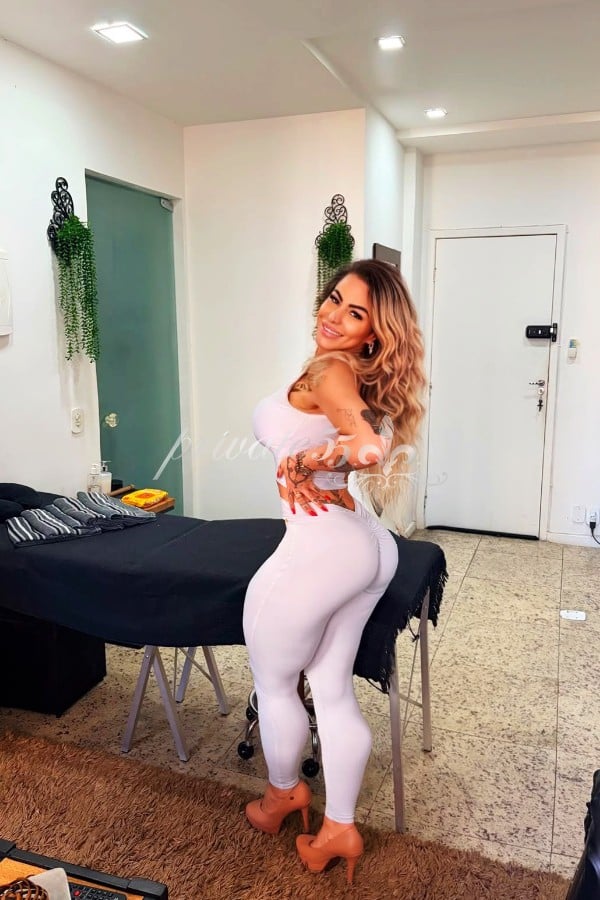 Taty Pontes companion in Centro, Rio de Janeiro - RJ