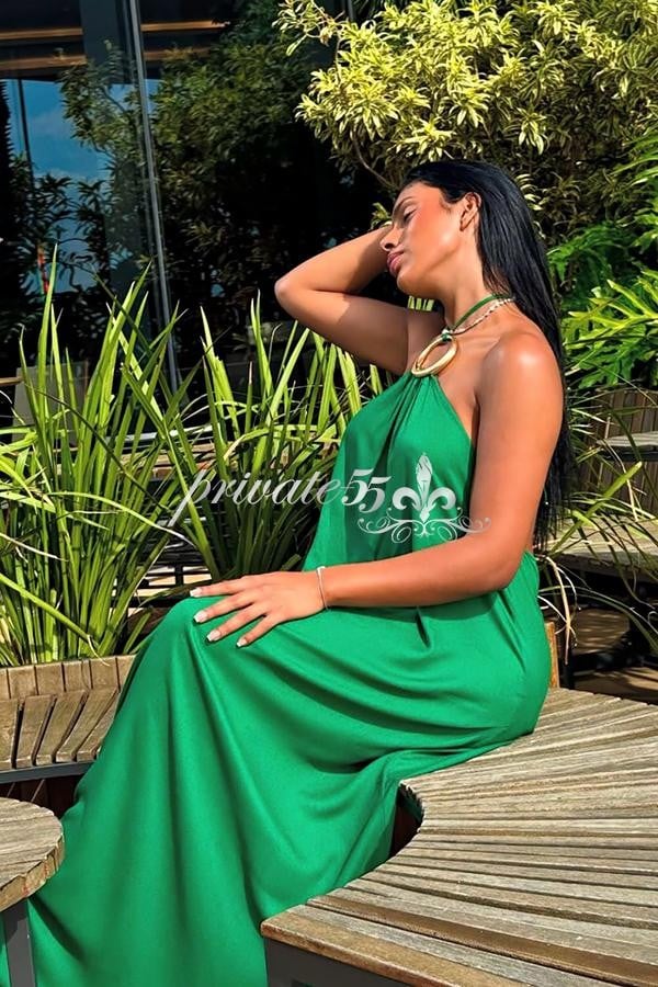 Public photo 3 of Bruna Montez