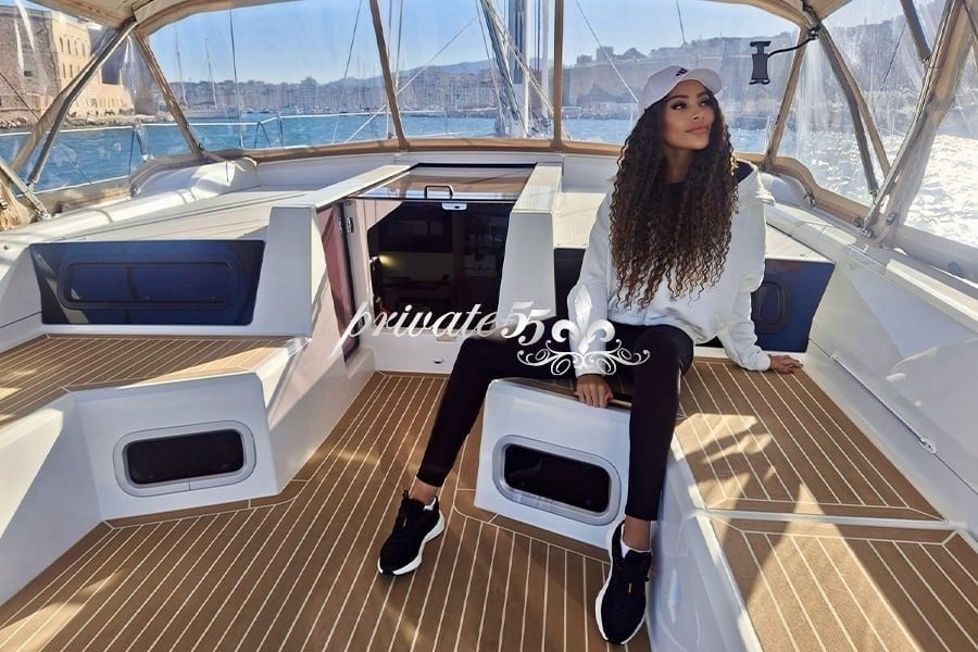 Public photo 6 of Anastácia Louise