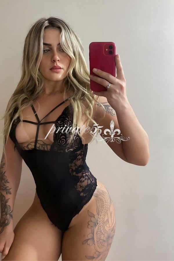 Public photo 8 of Nina Bellini