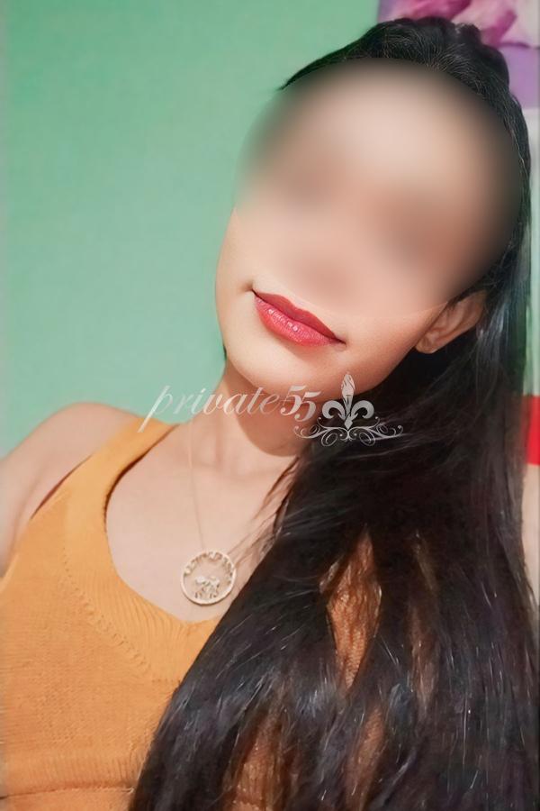 Public photo 15 of Luna Steffani