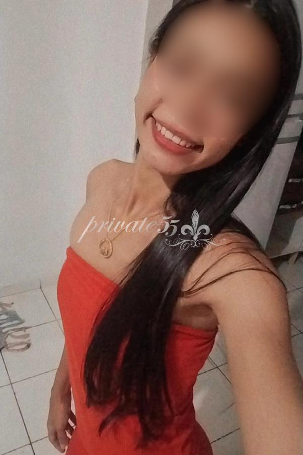 Public photo 13 of Luna Steffani