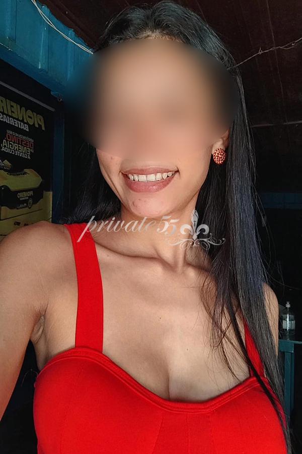 Public photo 8 of Luna Steffani