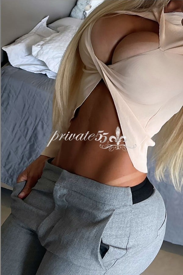 Public photo 17 of Esperanza D