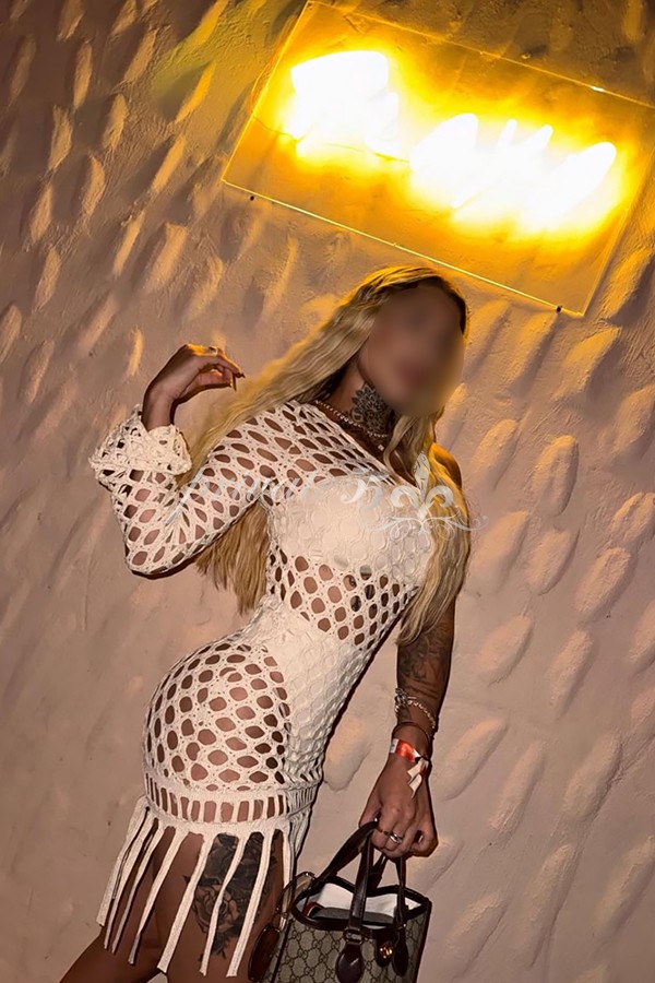 Public photo 24 of Lauren Nowak