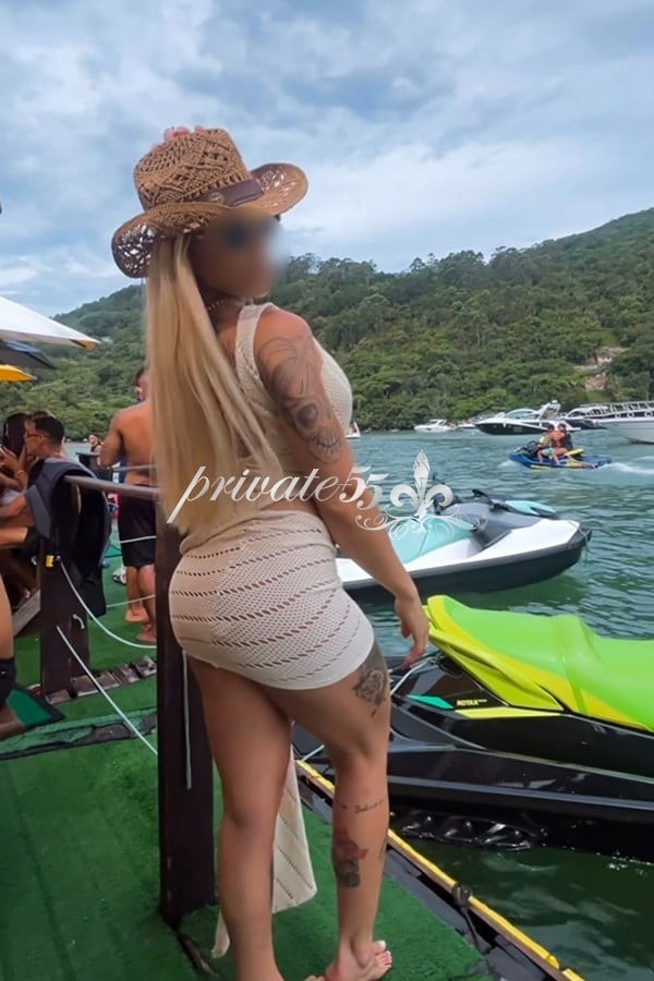 Public photo 22 of Lauren Nowak