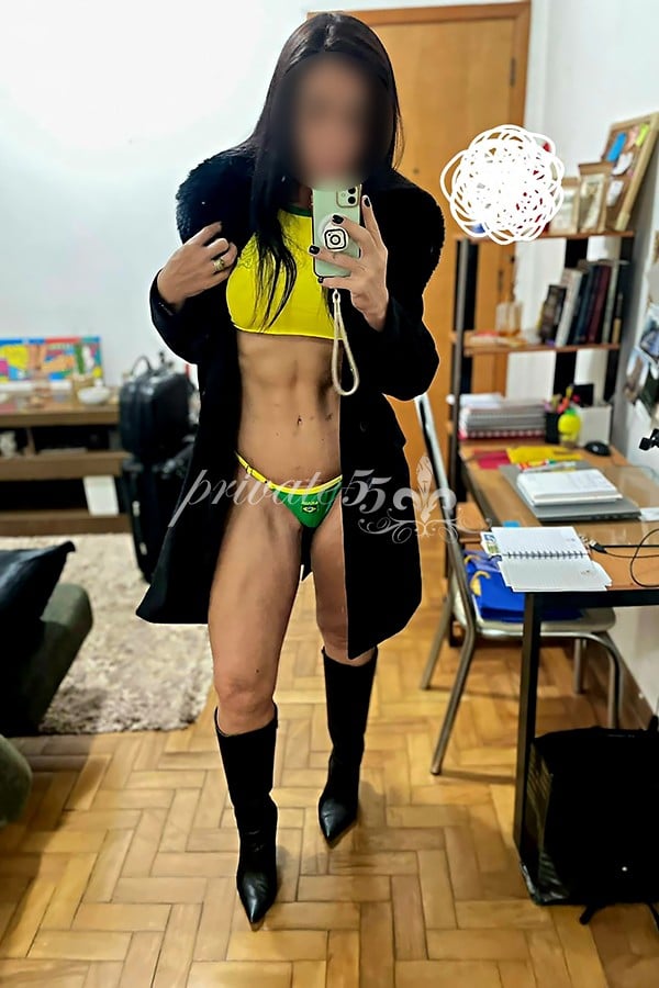 Public photo 4 of Anna Dias