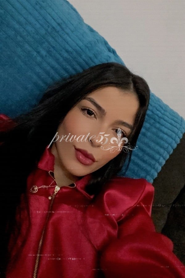 Public photo 4 of Byanka Bastos