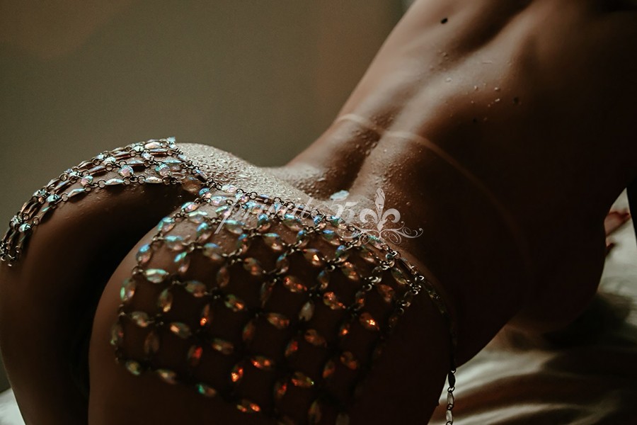 Public photo 3 of Babi Andrade