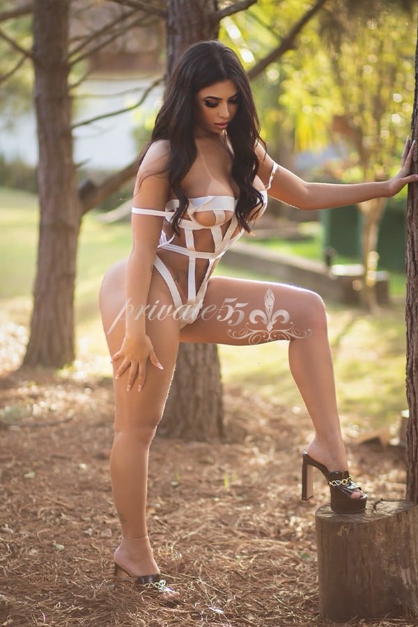 Public photo 29 of Lanna Belford