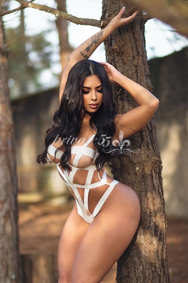 Public photo 28 of Lanna Belford