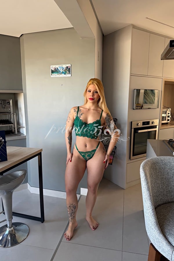 Public photo 6 of Sophia Vilela