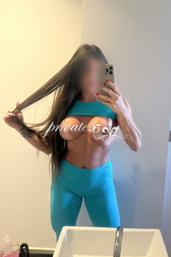 Public photo 2 of Nicole Blanchett