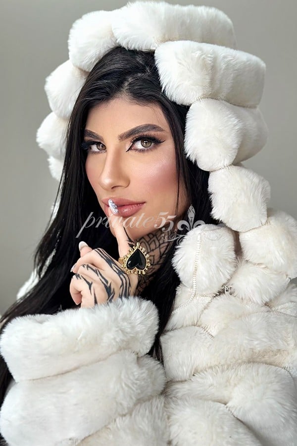 Public photo 5 of Angel Winters