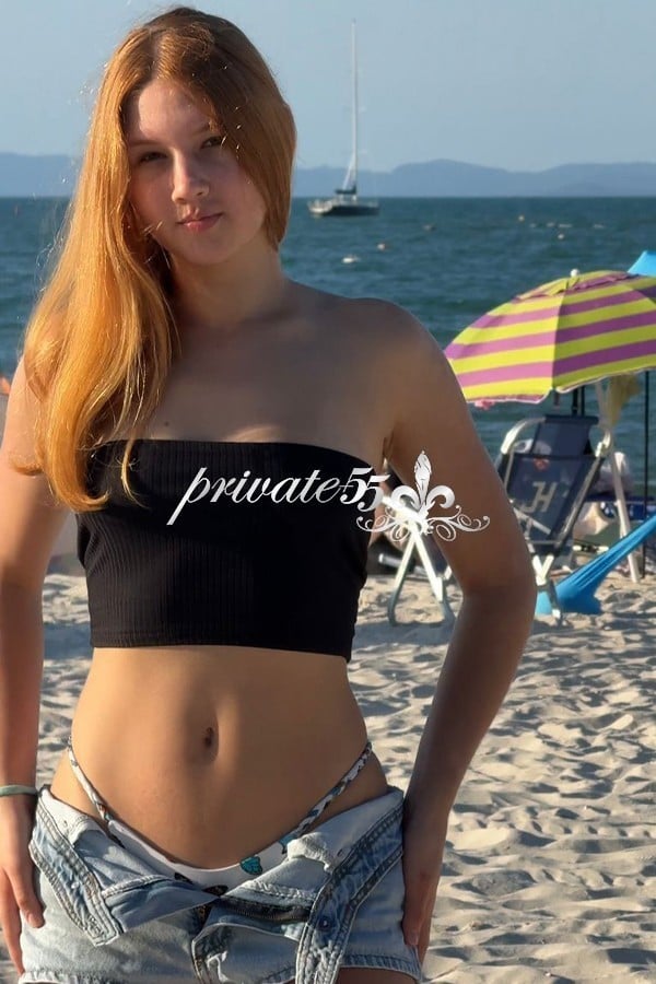 Public photo 9 of Eloise Wolfart