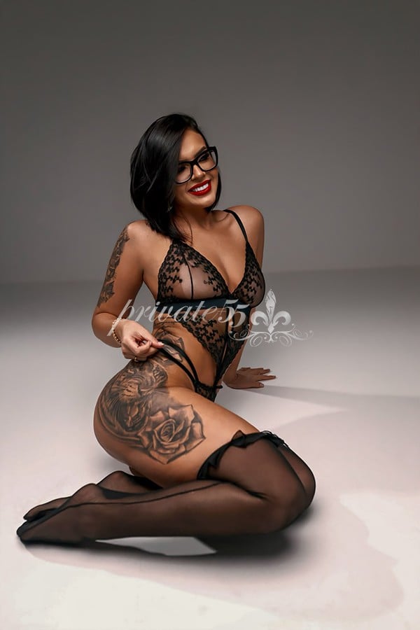 Public photo 21 of Vitória  Souza