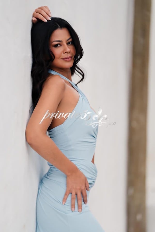 Luna Leão, acompanhante, foto 4