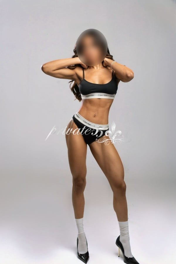 Public photo 12 of Alessia Monteiro