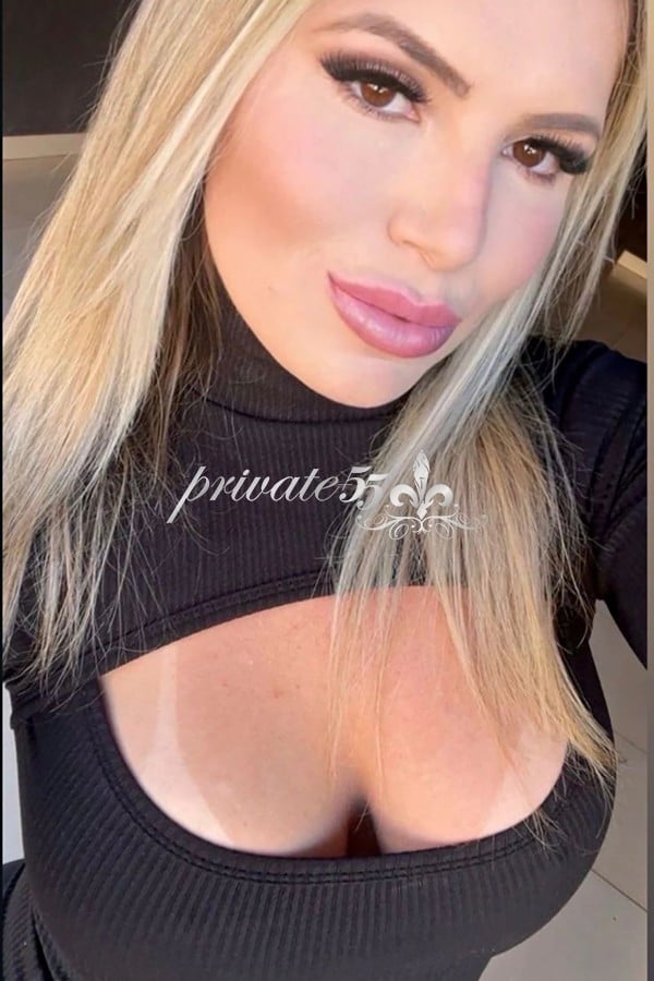 Public photo 8 of Laura  Bugatti