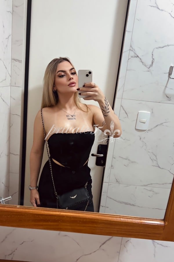 Public photo 6 of Sophia Santos