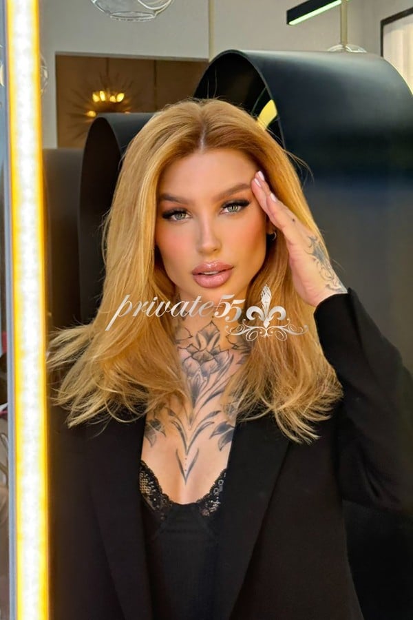 Public photo 6 of Sofi Alves
