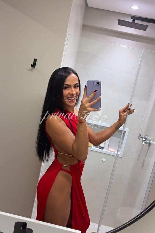 Public photo 13 of Eva Bellini