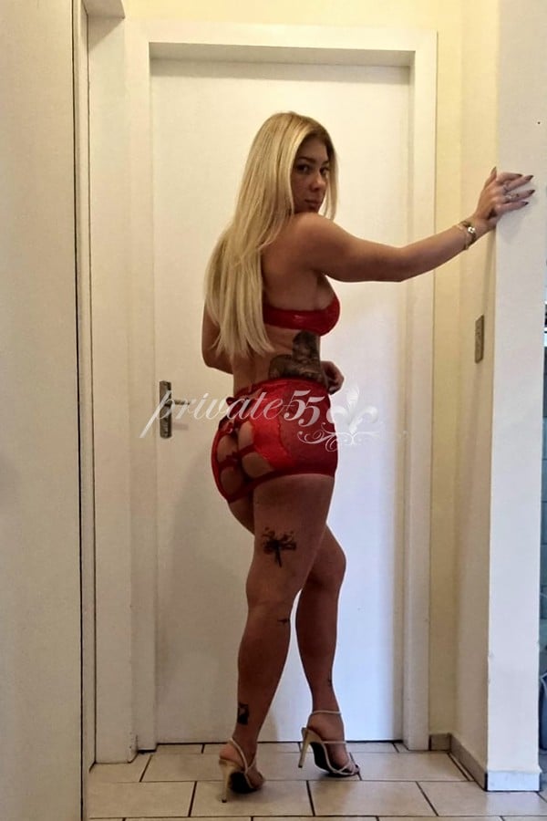 Tami Polaka, acompanhante de luxo, foto 5