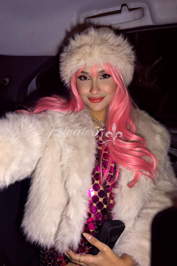 Public photo 10 of Baby Pink