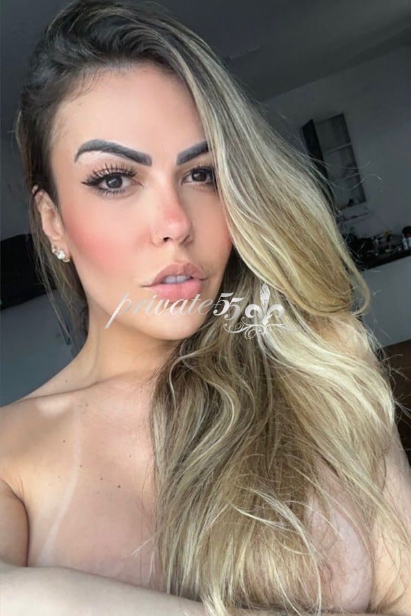 Public photo 24 of Paula Prado