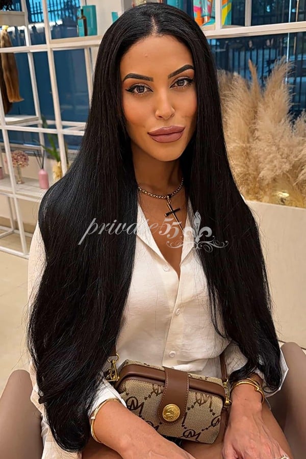Public photo 6 of Nicolli  Brum