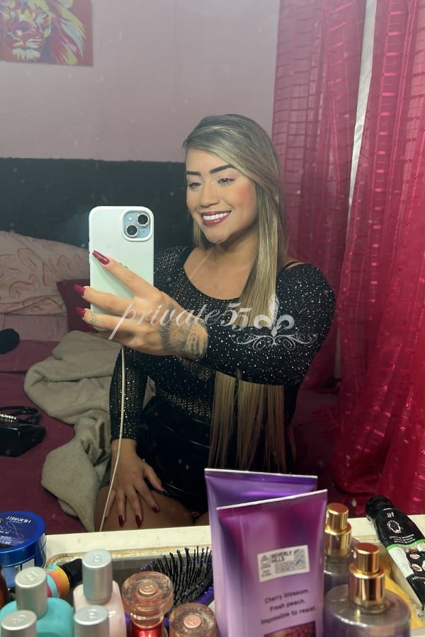 Public photo 6 of Bela  Avelar