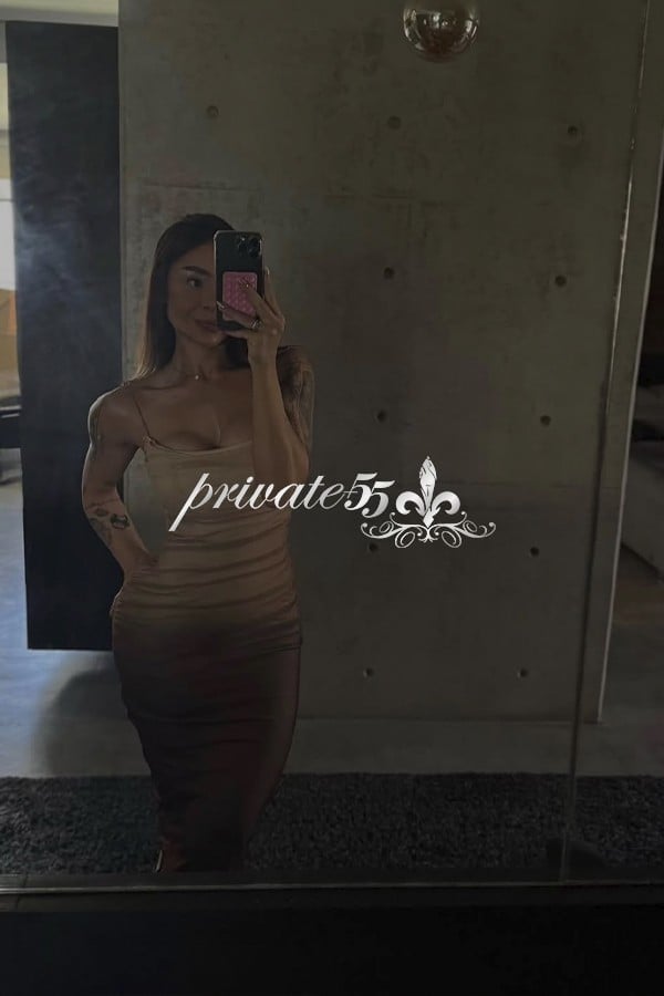 Public photo 7 of Ísis Goulart