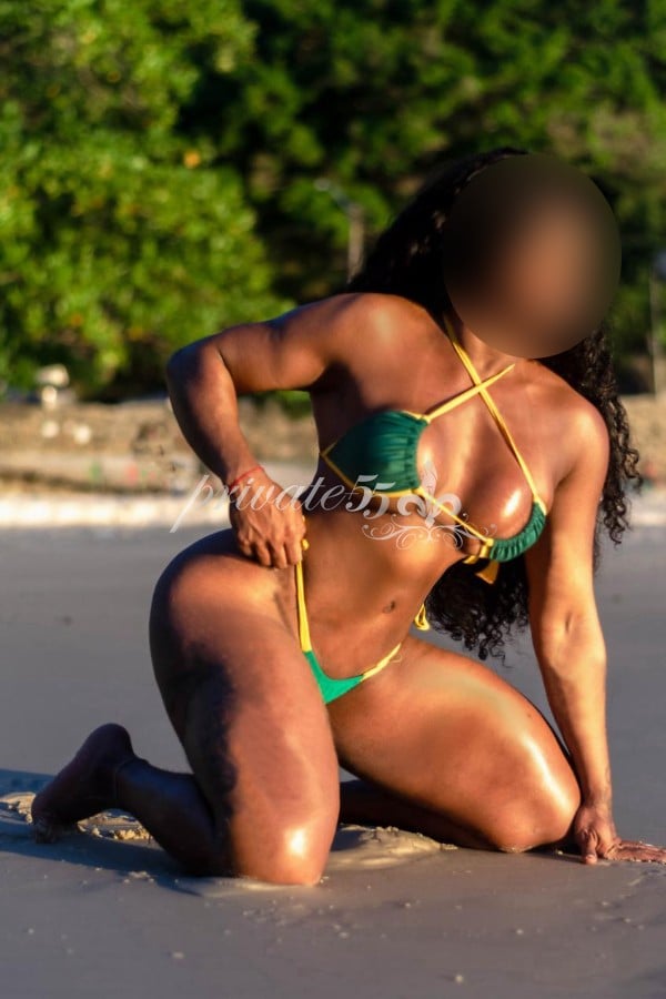 Public photo 23 of Carla Ferrari