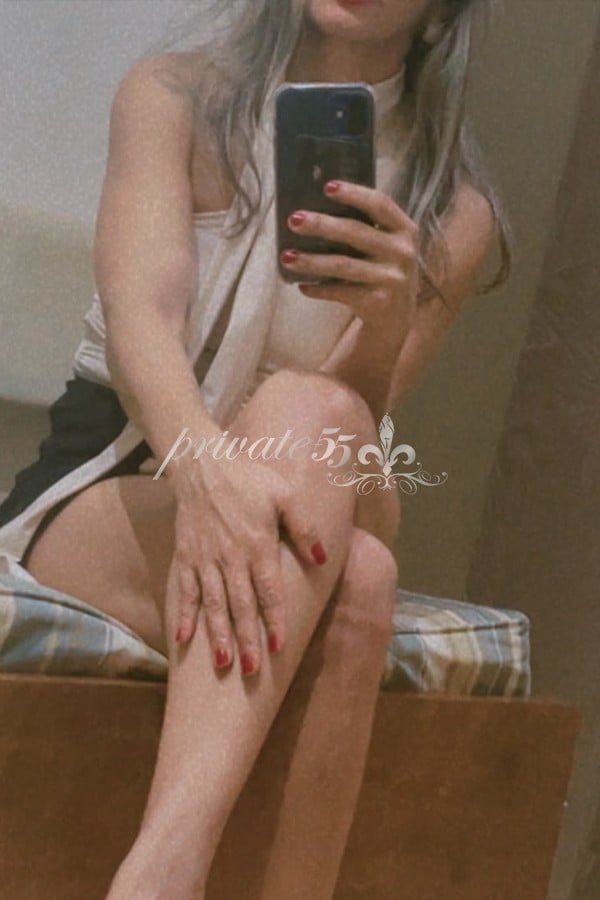 Public photo 9 of Domme Morgana