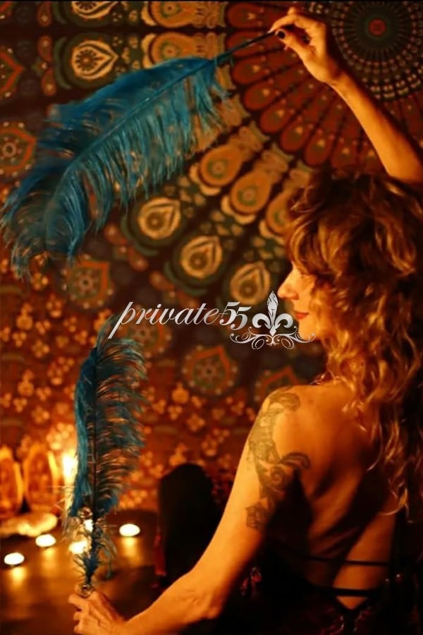 Maya Rajni Tantra, garota de programa, foto 6
