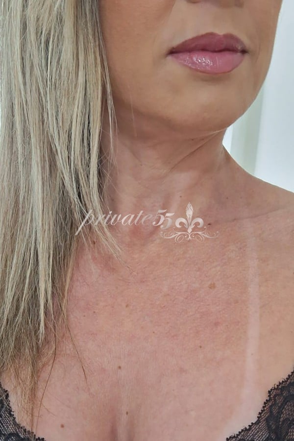Milene Souza, garota de programa, foto 10