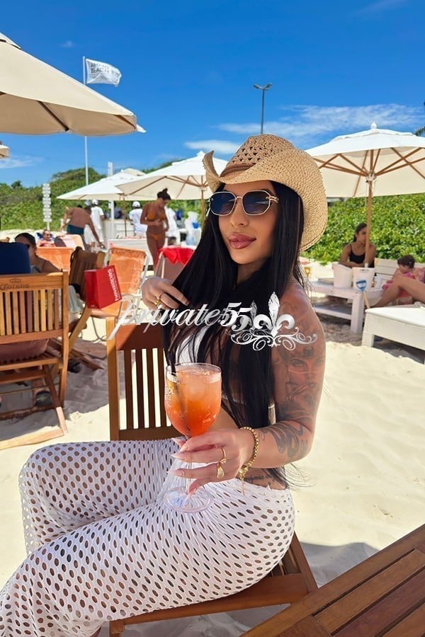 Public photo 8 of Malu Lopez