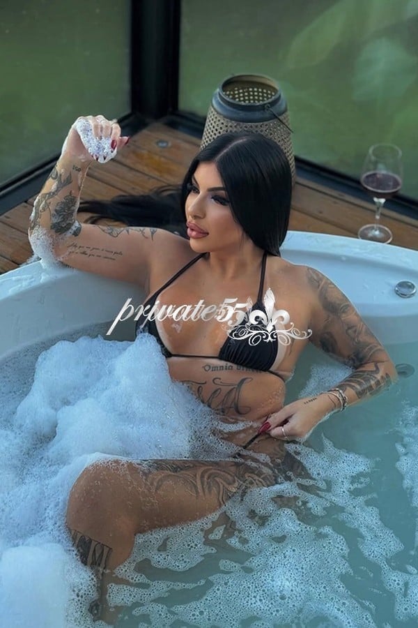 Public photo 5 of Malu Lopez