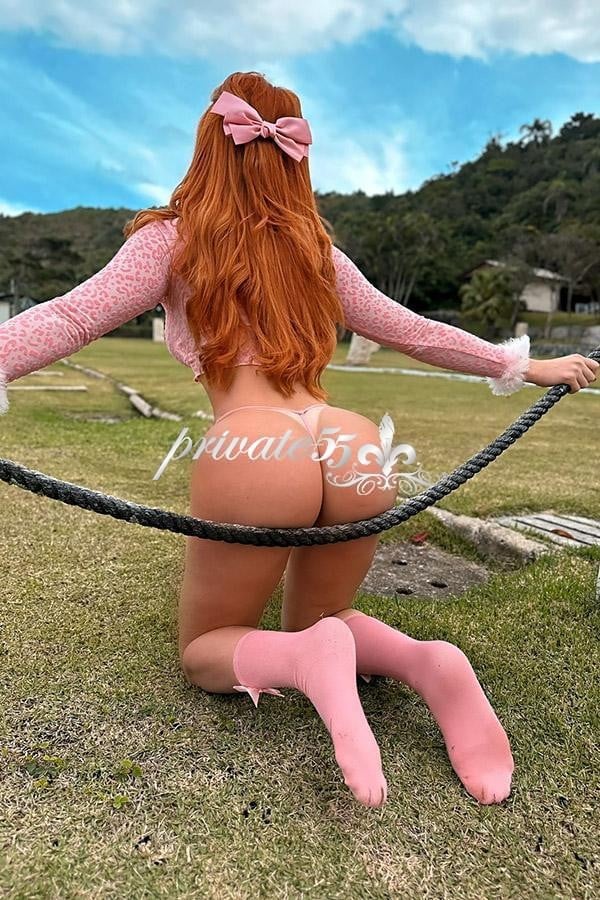 Public photo 10 of Fernanda Hoffmann