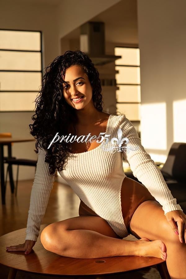 Public photo 19 of Ivy Silva