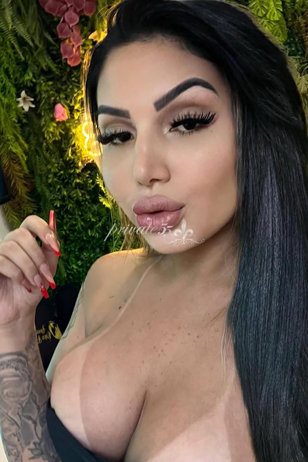 Public photo 28 of Kamilly  Caldas