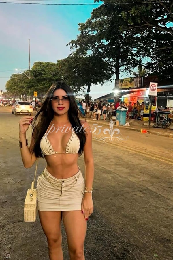 Public photo 26 of Kamilly  Caldas