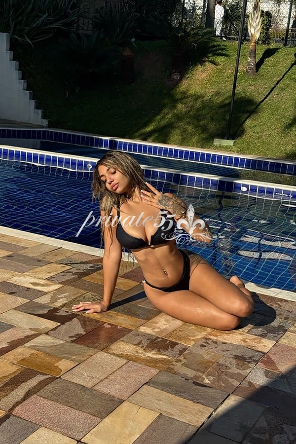 Public photo 5 of Yohana Beltz