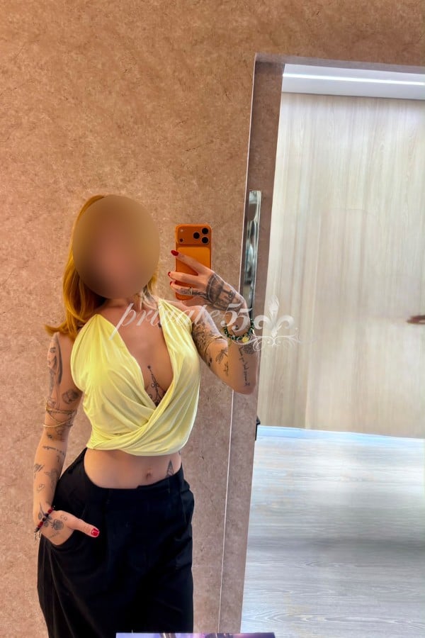 Helena Roux, garota de programa, foto 2