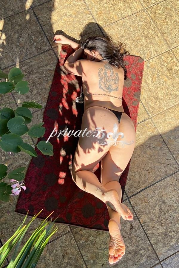 Public photo 6 of Donna Arcana