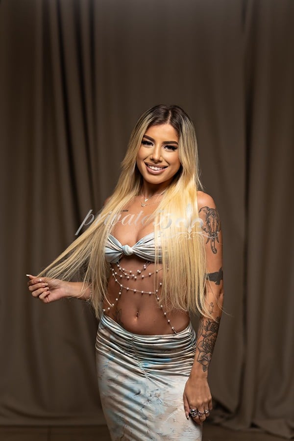 Public photo 8 of Maria Vitória
