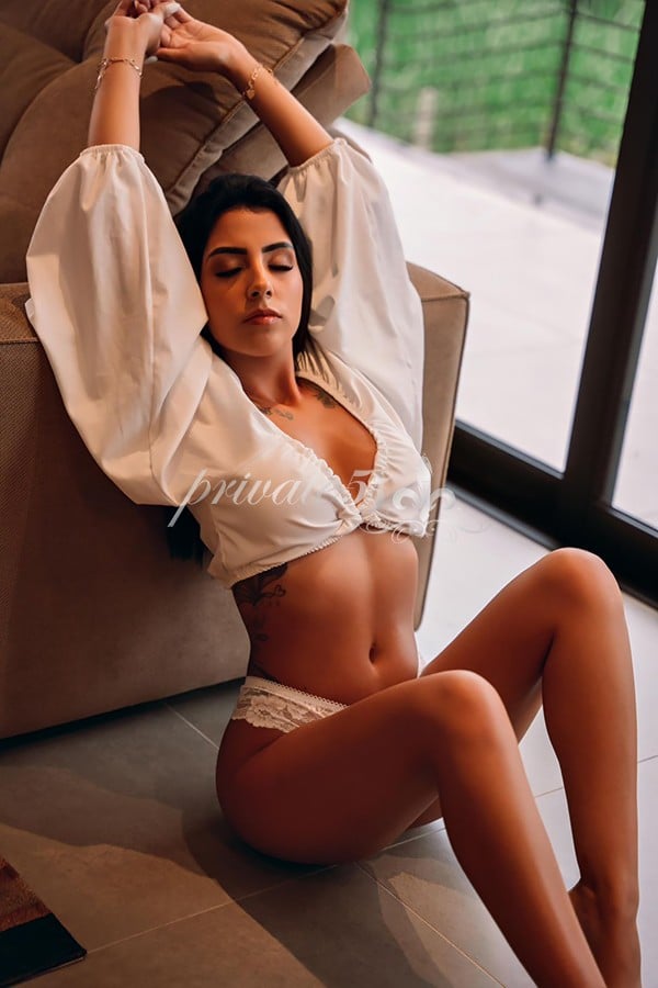 Public photo 29 of Bella  Serena