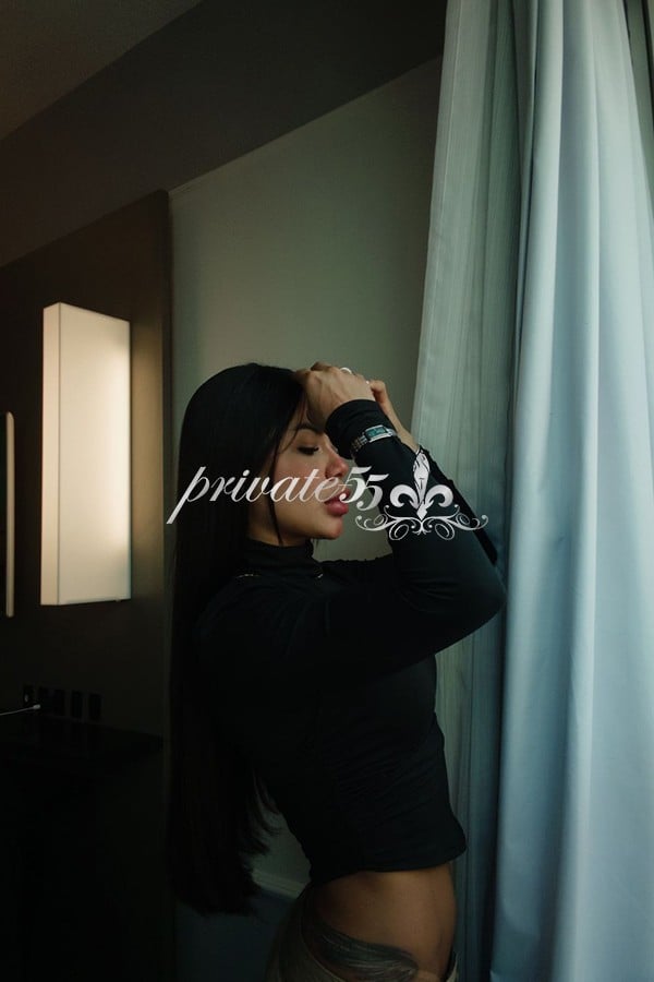 Public photo 9 of Stella Muniz