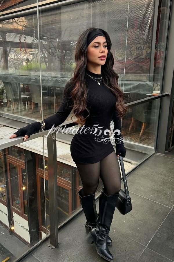 Public photo 2 of Stella Muniz